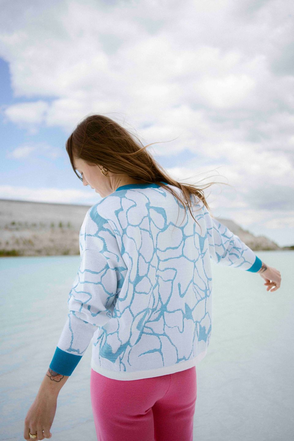 Aura kerge meriino kampsun