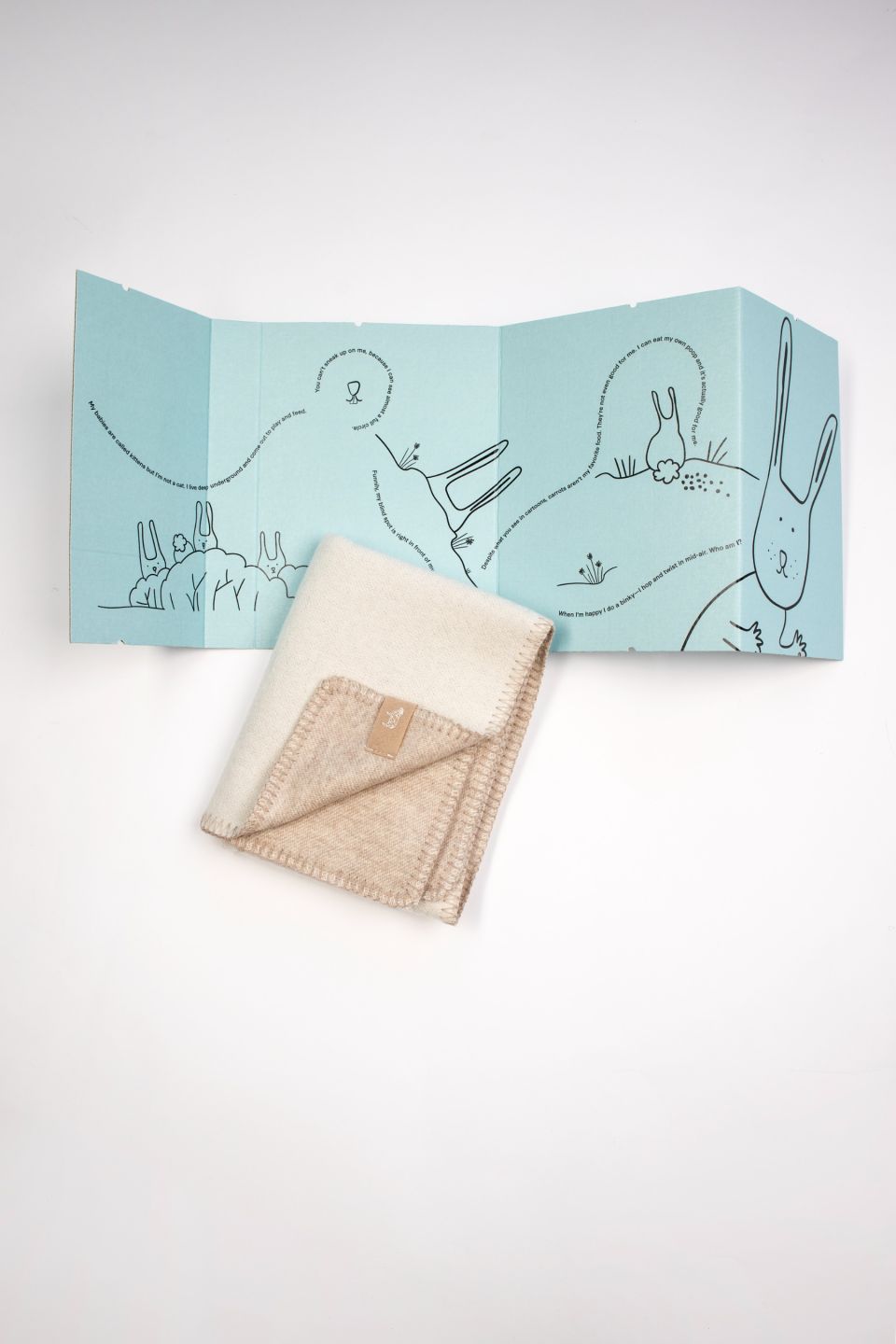 Kes seal on? Jänku meriinotekike beez / valge