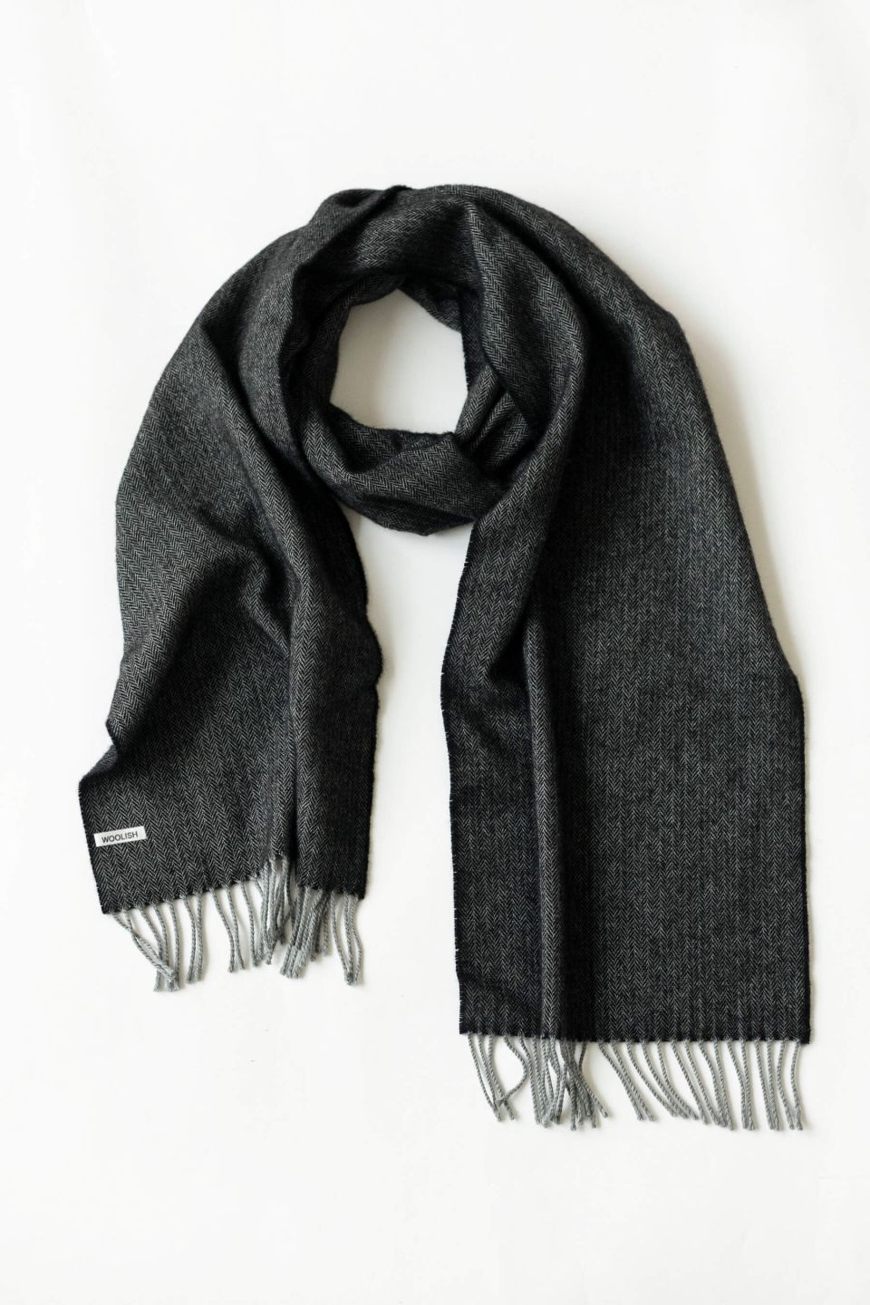 Humu meriino sall must