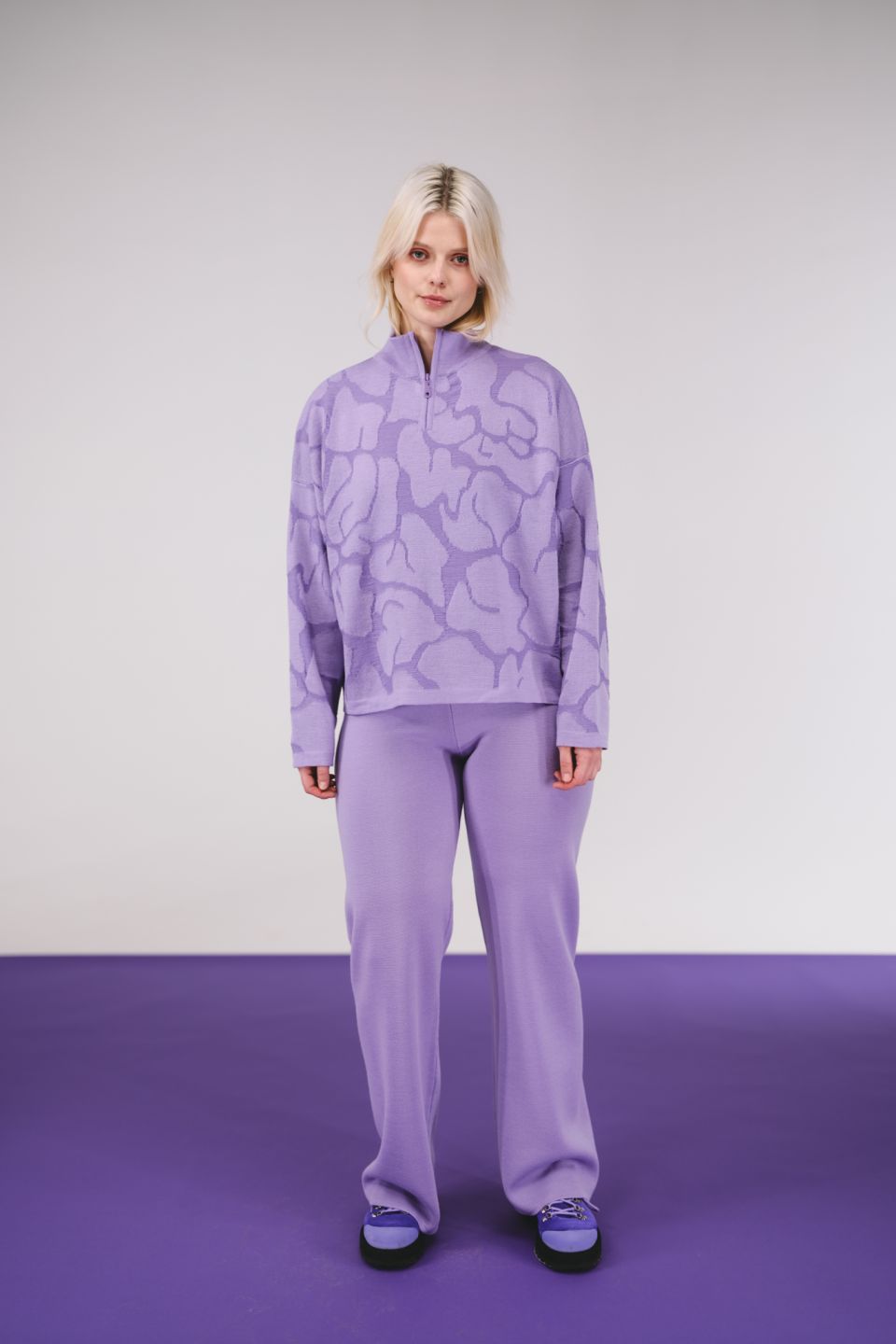 Aura meriino lukuga kampsun violetne