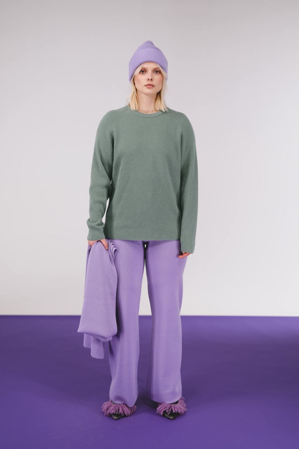 Oita meriino kampsun hallikasroheline