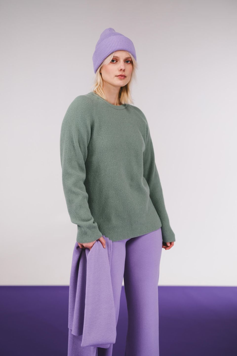 Oita meriino kampsun hallikasroheline