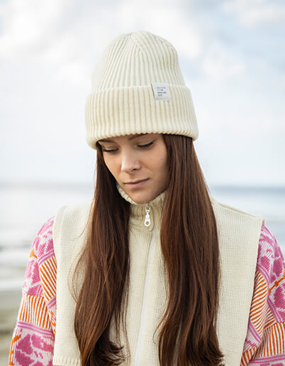 Meriino aksesessuaarid - mütsid, sallid, sokid, kindad